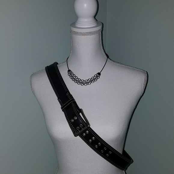 BLACK GENUINE LEATHER XL BELT NWOT 50.5 Inches main image 4